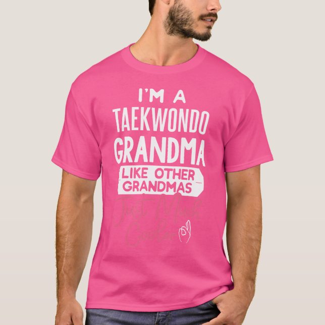 Coola Mors dag Taekwondo Grandma T Shirt (Framsida)