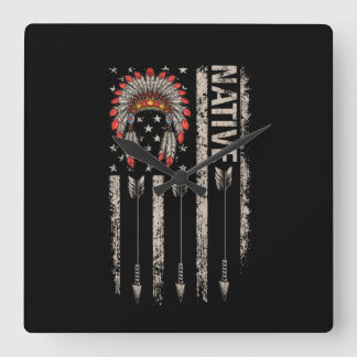 Coola Native American Feather Arrow Flagga Headdre Fyrkantig Klocka