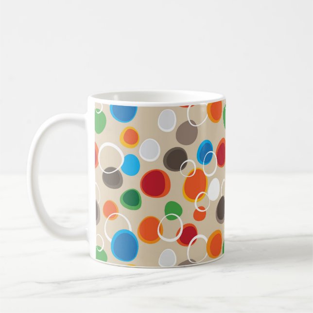 Coola- och färgcirklar och bubblor i Hand plockade Kaffemugg (Vänster)