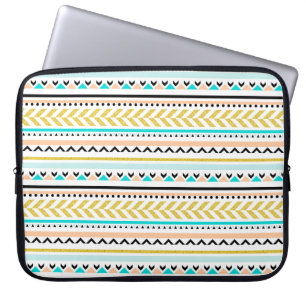 Coola och modern geometrisk aztec-inspirerad desig laptop sleeve