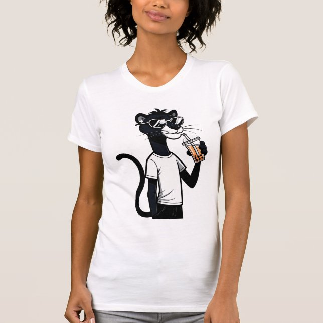 Coola Panther Graphic Tee - Funny Bubble Tea Shirt (Framsida)