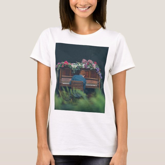 Coola Piano Artwork T Shirt (Framsida)