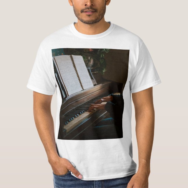 Coola Piano T Shirt (Framsida)