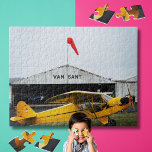 Coola Piper Unge-flygplanet Fotofamilj Night Anpas Pussel<br><div class="desc">Coola Piper Unge J3 Flygplan Photo Family Night Anpassningsbar-pussel. Anpassa det här pusslet med ett eget favoritfoto. Underbar för familjekväll! Mockup-fotot togs av mig på min lokala flygplats,  Van Sant flygplats 9N1,  en underbar ställe för att titta på och flyga flygplan. Njut! Upphovsrätten har börjat i Stil.</div>