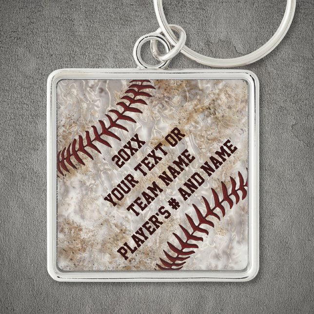 Coola presentidéer för basebollspelare, tränare, fyrkantig silverfärgad nyckelring (Senior night baseball gifts. Gift ideas for Baseball Coaches. Personalized Baseball Keychains.)
