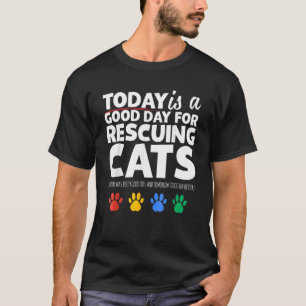 Coola Räddande Katter Adoptera Katt Adoptera Hund  T Shirt
