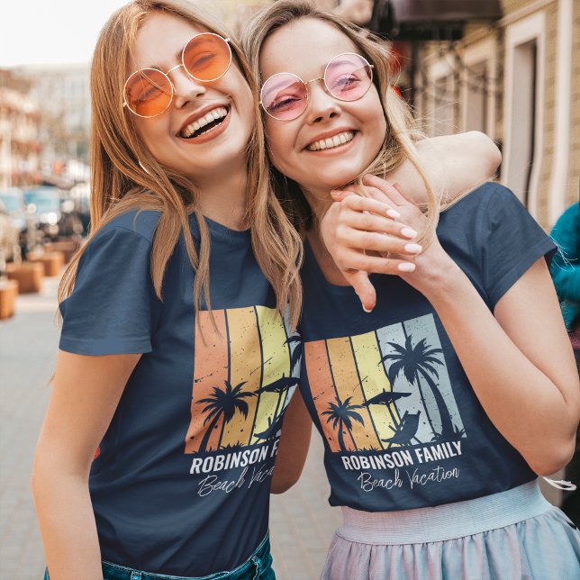 Coola Retro Beach Vacation Navy Blue Women's T Shirt (Skapare uppladdad)