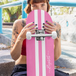 Coola Skater Girl Girly Rosa White Tävla Rand Mini Skateboard Bräda 18,5 Cm<br><div class="desc">Skapa din egen anpassningsbar, personlig, klassiskt rosa och rand för vit tävla, coola, snyggt, typpografi för klassad elegant, bästa kvalitet för hårddisk med hård sten och konkurrensformad skateboard. Om du vill anpassa skriver du bara in ditt namn / monogram / initialer. När du lägger till/utformar kan du se en förhandsvisning...</div>