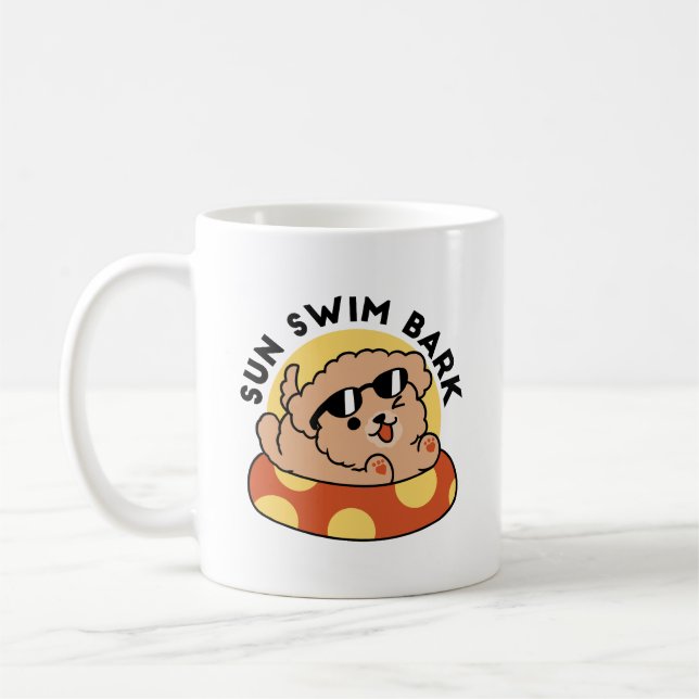 Coola Sommar Hund Flytande - Cute Puppy Bassäng Pa Kaffemugg (Vänster)