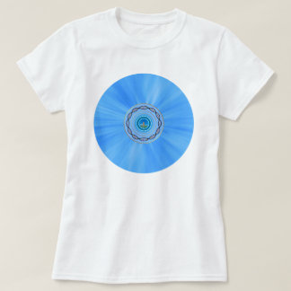 Coola t skjortor med formgivning på dem shirt