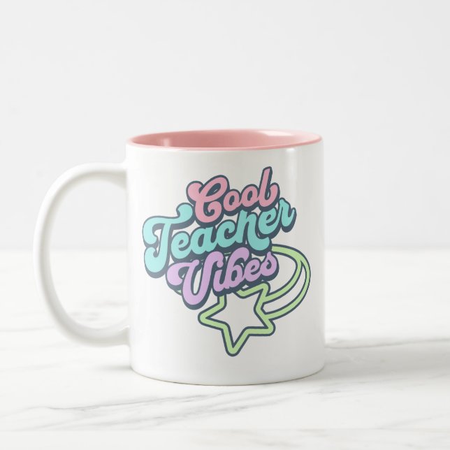 Coola Teacher Vibes Retro Styling Gift Grönt Två-Tonad Mugg (Vänster)