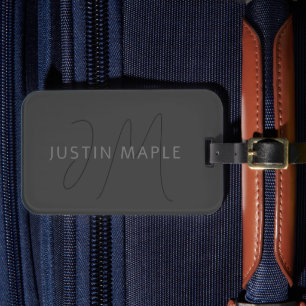 Coola Tittar Namn och monogram   MÖRK GRÅTT Bagagebricka
