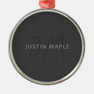 Coola Tittar Namn och monogram MÖRK GRÅTT Julgransprydnad Metall