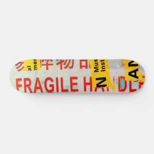 COOLA Torn FRAGILE-märkning med kinesiska tecken Skateboard Bräda 20 Cm