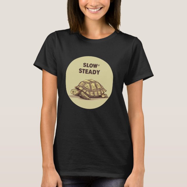 Coola Turtle med långsam och stabil Påstående T Shirt (Framsida)