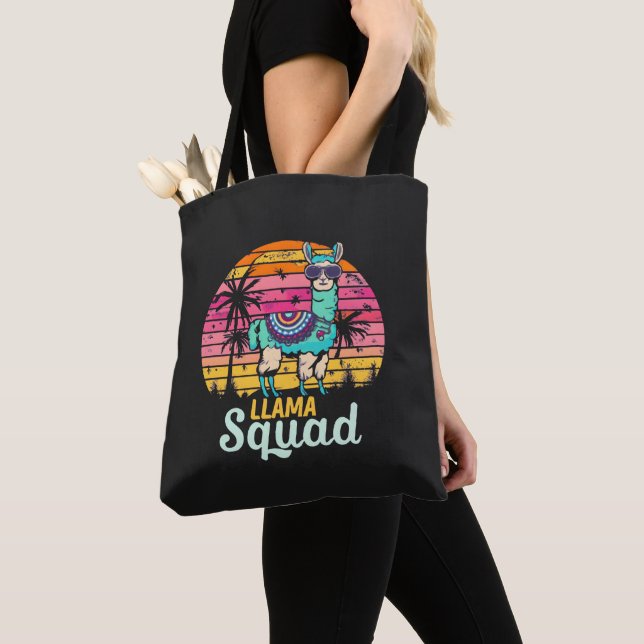 Coola Vintage Retro Llama Squad Tygkasse (Närbild)