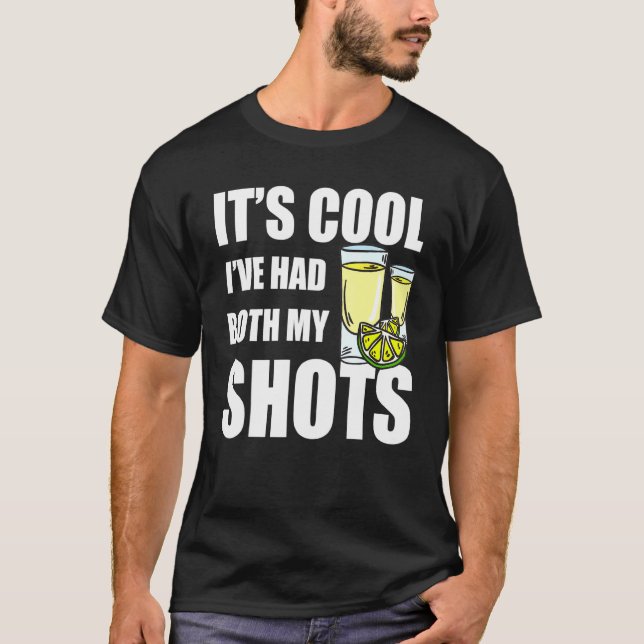 Coolan Ihar fått både min Roligt Drinks Tequila T Shirt (Framsida)