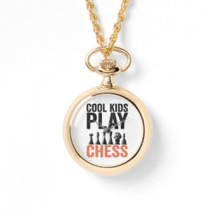 Coolans barn spelar Chess Funny Chess Board Älskar Armbandsur