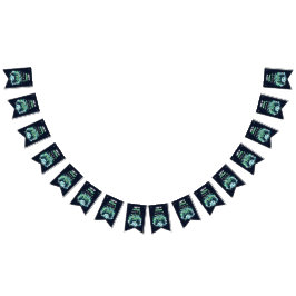 coolans barn spelar spel upp till 5 års ålder vimplar