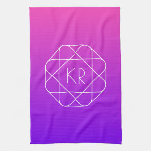 Coolans geometriska monogram   Lila av Magenta Vio Kökshandduk
