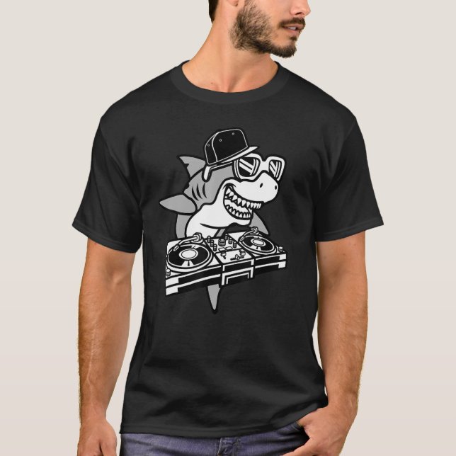Cooler Dj Shark 80s Turntable Discjockey T Shirt (Framsida)