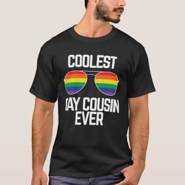 Coolest Gay Cousin Ever  Gay Pride T Shirt (Framsida)