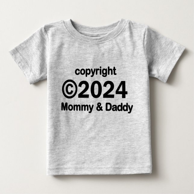Copyright 2020 Mamma och Pappa Baby T-shirt (Framsida)