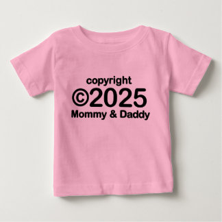 Copyright 2022 Mamma och Pappa Baby T-shirt