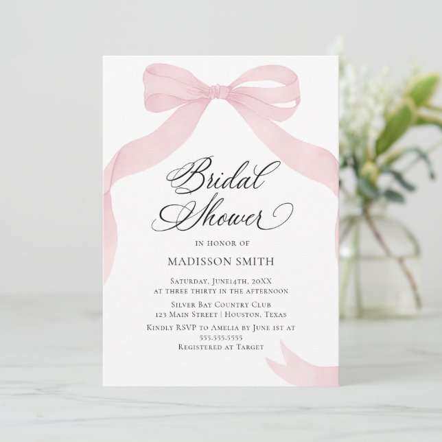 Coquete pink bow Bridal Shower invitation Inbjudningar (Stående Fram)