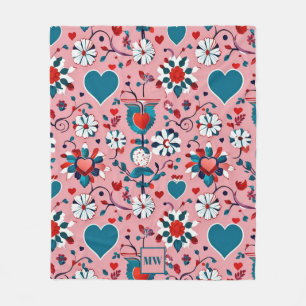 Coquette, blommigt och hjärtmotiv monogram fleecefilt