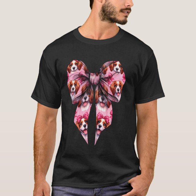 Coquette Bow Brittany Spaniel Hundmamma Rosa Band  T Shirt (Framsida)