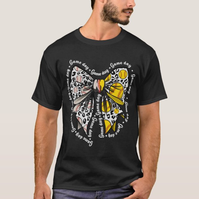 Coquette Bow Game Day Sälj Mjukt Hjärta Kärlek Mam T Shirt (Framsida)