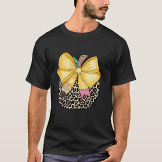 Coquette Bow Pencil Back to school Första DAGSSKIF T Shirt