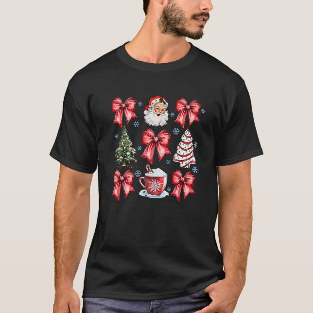 Coquette Bow Santa Christmas Tree Cake Candy Cane  T Shirt (Framsida)