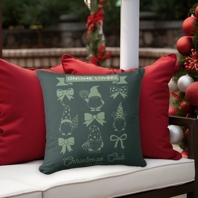 Coquette Gnome Älskare Klubb-Sage | Grönt Kudde (Coquette Gnome Lovers Christmas Club Sage | Dk Green Throw Pillow)