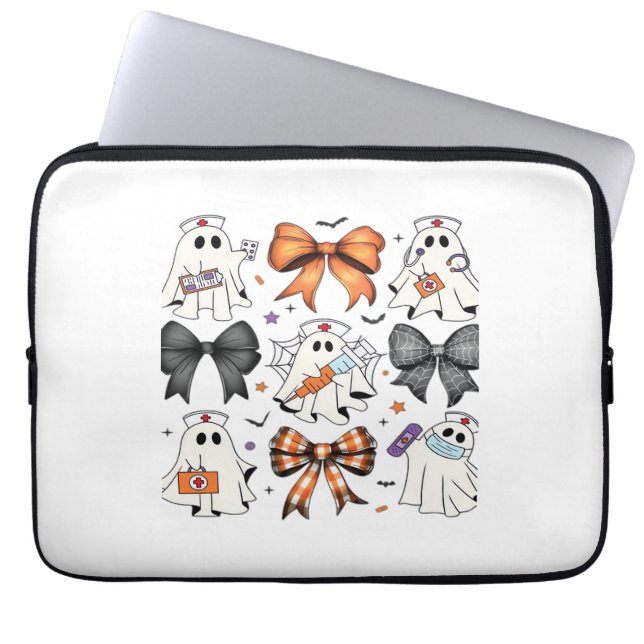 Coquette Halloween Ghost Nurse Classic T-Shirt Laptop Fodral (Framsidan)