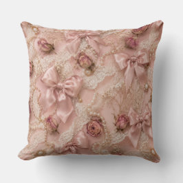 Coquette Lace & Pearls Pillow Kudde