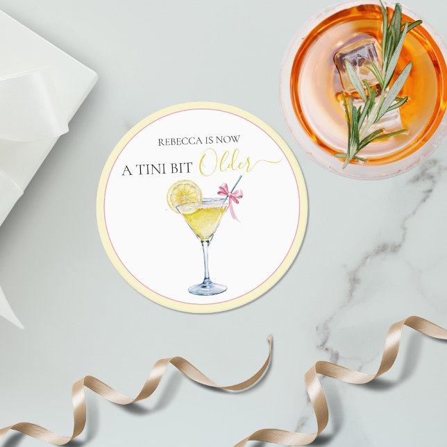 Coquette Lemon Cocktail A Tini Bit Older Birthday Underlägg Papper Rund (Skapare uppladdad)