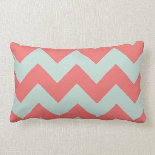 Coral and Mint Grönt Chevron Pillow Lumbarkudde