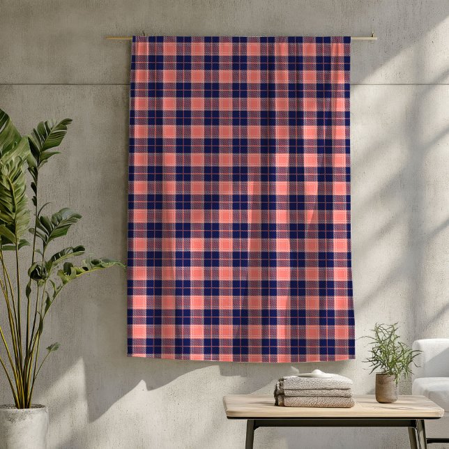 Coral and Navy Blanket Classic Tartan for Giiting Fleecefilt (Coral and Navy Blanket Classic Tartan for Gifting)