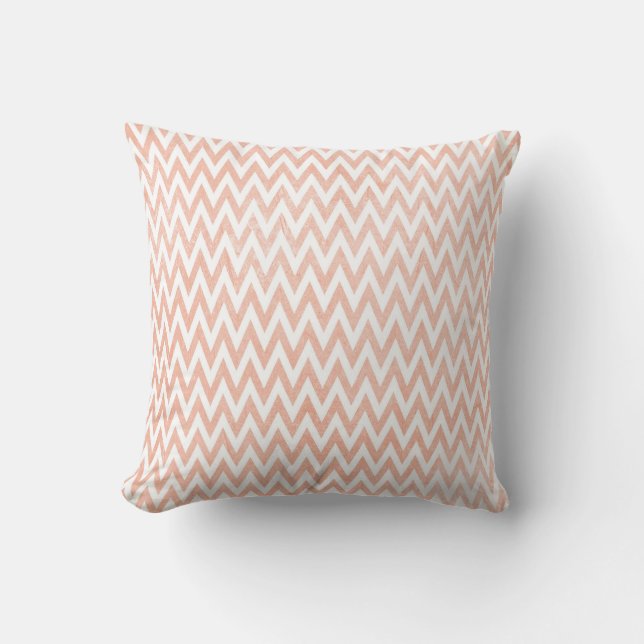 Coral and White Chevron Zigzag Rand Kudde (Framsida)