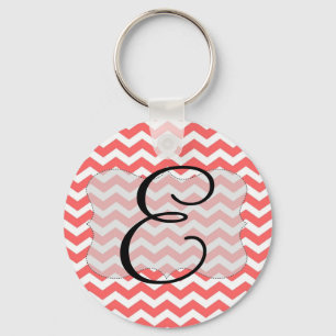 Coral Chevron Initial Nyckelring