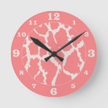 Coral Giraffe Animal Print numrerad