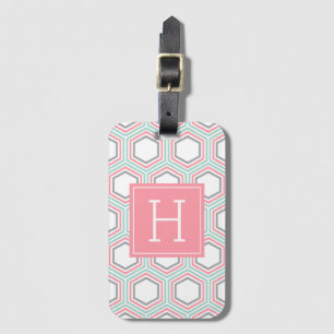 Coral och Rosa Hexagon Mönster Monogrammed Bagagebricka