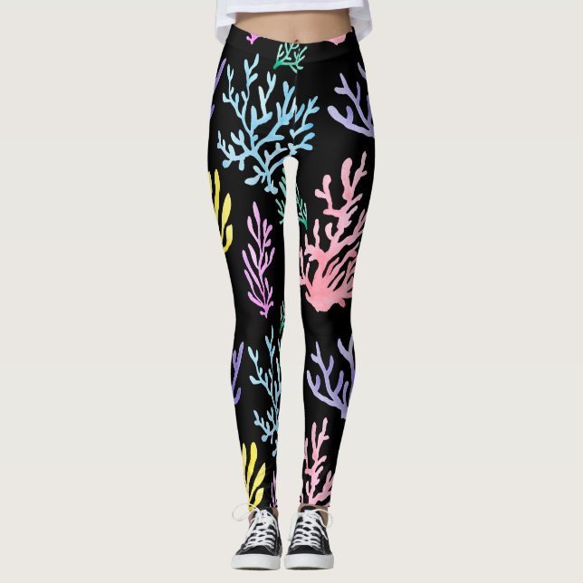 Coral Reef Elegance: Watercolor Mönster Leggings (Framsida)