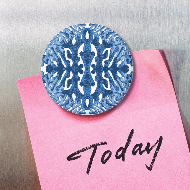 Coral Rococo in Blue Indigo Option 2 Magnet (Skapare uppladdad)
