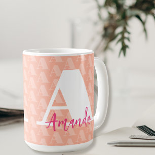 Coral Rosa Initial White Brev Script Designer Kaffemugg