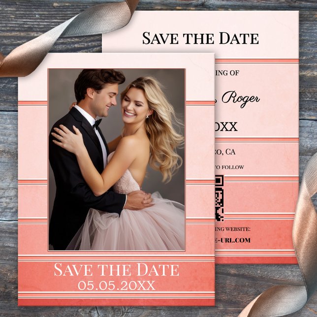 Coral Tone på tonerrandat foto Spara datum Meddelande (Elegant Save the Date card featuring your photo framed by a coral French tone on tone striped design)