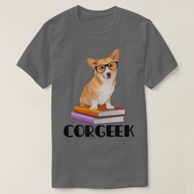 Corgeek Reading Bokar Geek Funny Corgi Hund älskar T Shirt (Design framsida)