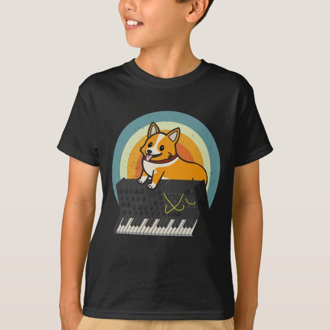 Corgi Hund Analog Drum Maskin Tangentbord Synthesi T Shirt (Framsida)